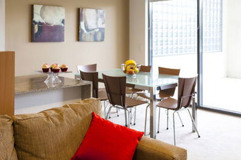 Apartments @ Glen Waverley - New Castle Tourism 18