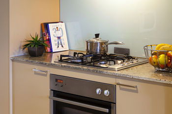 Apartments @ Glen Waverley - New Castle Tourism 24