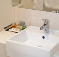 Apartments  Glen Central ViQi - New Castle Tourism