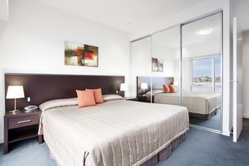 Apartments Ink - Newcastle Accommodation 8