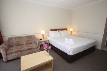 Matthew Flinders Hotel - Newcastle Accommodation 32