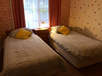 Australian Home Away @ Doncaster Grange Park - New Castle Tourism 5
