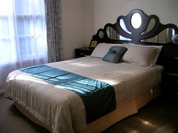 Australian Home Away @ Doncaster Grange Park - New Castle Tourism 21