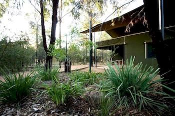 Zoofari Lodge, Taronga Western Plains Zoo - New Castle Tourism 6