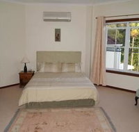 Kingfishers Manor  Noosa - Newcastle Accommodation