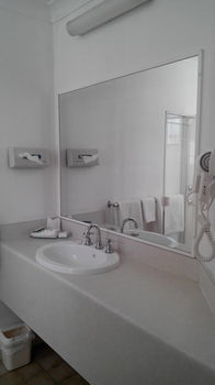 Branxton House Motel, Hunter Valley - New Castle Tourism 8
