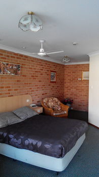 Branxton House Motel, Hunter Valley - New Castle Tourism 9