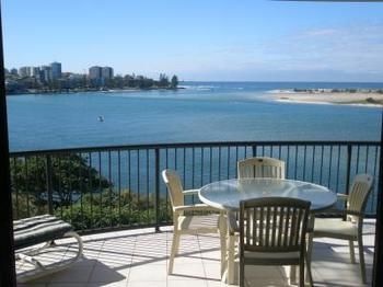 Windward Passage Holiday Apartments - Newcastle Accommodation 1