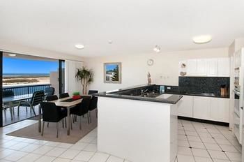 Windward Passage Holiday Apartments - Newcastle Accommodation 2