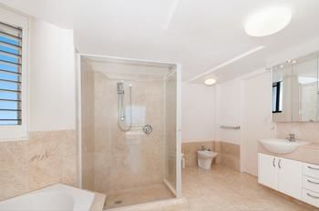 Windward Passage Holiday Apartments - Newcastle Accommodation 17