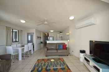 Windward Passage Holiday Apartments - Newcastle Accommodation 26