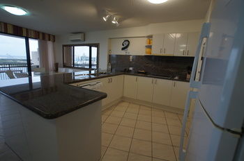 Windward Passage Holiday Apartments - Newcastle Accommodation 38