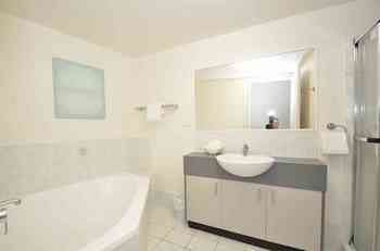 Windward Passage Holiday Apartments - Newcastle Accommodation 46