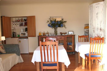 Hunter Valley Bed & Breakfast - New Castle Tourism 3