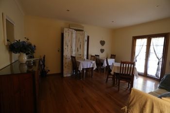 Hunter Valley Bed & Breakfast - New Castle Tourism 4