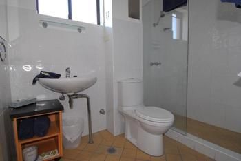 Sands Hotel, Maroubra - New Castle Tourism 5