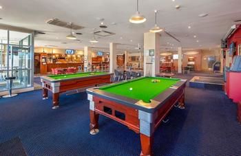 Sands Hotel, Maroubra - New Castle Tourism 12