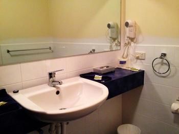 Sands Hotel, Maroubra - New Castle Tourism 13