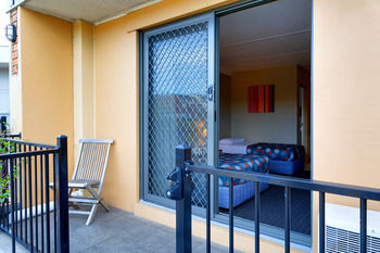 Sands Hotel, Maroubra - New Castle Tourism 20