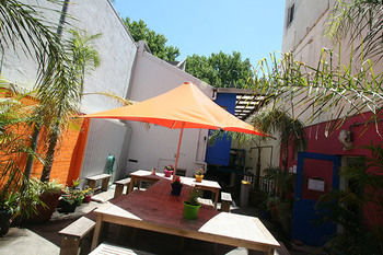 Zing Backpackers - Newcastle Accommodation 1