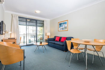 The Brighton Apartments - Newcastle Accommodation 12