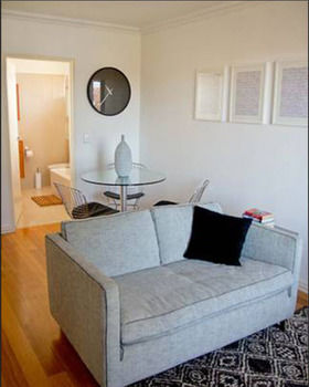 Apartment2c - Siena - Newcastle Accommodation 7