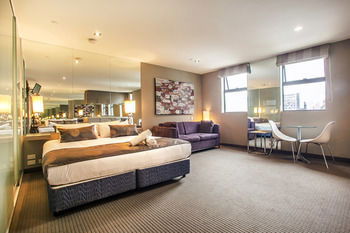 Comfy Kew Apartments - New Castle Tourism 13