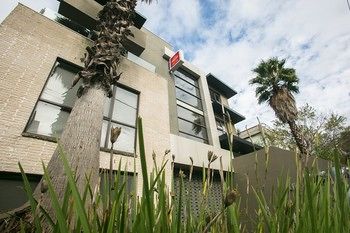 Comfy Kew Apartments - New Castle Tourism 21
