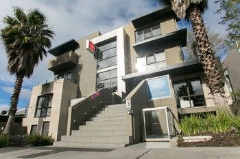 Comfy Kew Apartments - New Castle Tourism 23