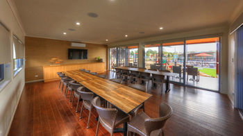 Rivershore Resort - Newcastle Accommodation 28