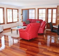 Anchlia Waterfront Cottages - New Castle Tourism