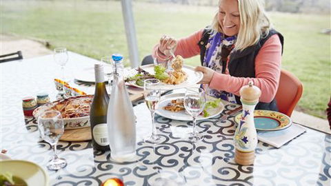 Casa Luna Gourmet Accommodation - New Castle Tourism 6