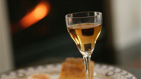 Casa Luna Gourmet Accommodation - New Castle Tourism 5