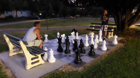 Painters Island Caravan Park - New Castle Tourism 1