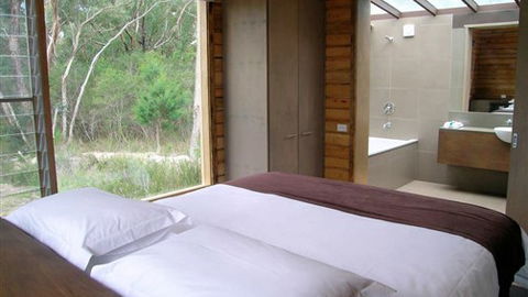 DULC Holiday Cabins - Newcastle Accommodation 3