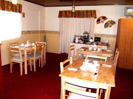 A Oscar Motel - New Castle Tourism 4