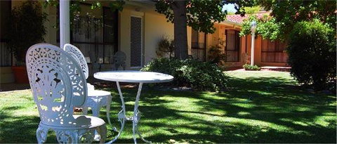 Aarinda Retreat - Newcastle Accommodation 2