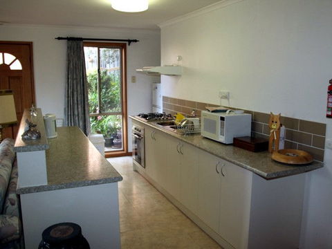 Adrienne's Place On The Hill - New Castle Tourism 0