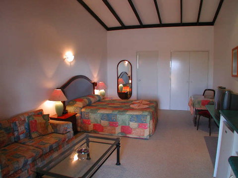 Albert Facey Motor Inn Narrogin - Newcastle Accommodation 0