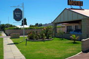 Bunbury Motel - Newcastle Accommodation 0