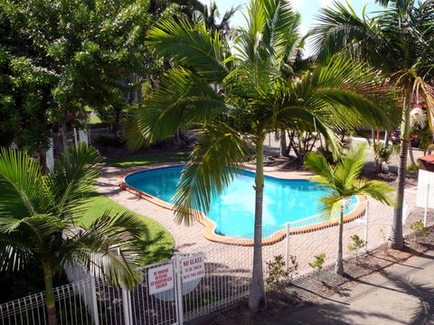 Bundaberg Spanish Motor Inn - New Castle Tourism 1