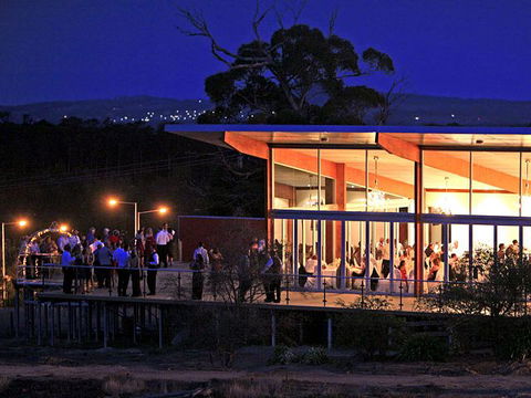 Macedon Ranges Hotel & Spa - New Castle Tourism 3