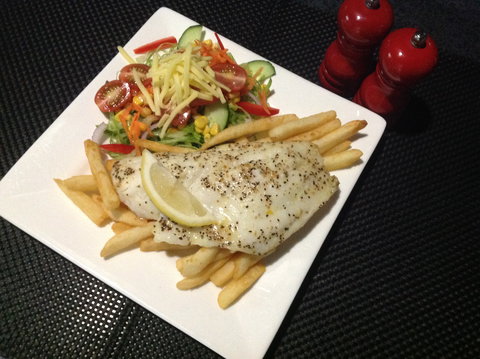 Parkside Motel & Licensed Restaurant - New Castle Tourism 1