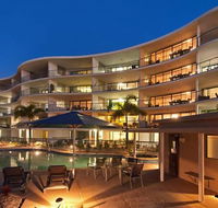 The Norfolks on Moffat Beach - Newcastle Accommodation