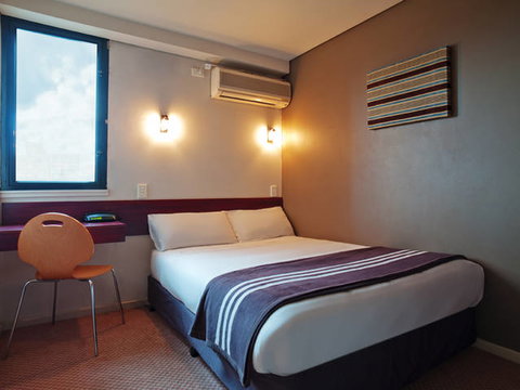 Y Hotel City South - Newcastle Accommodation 0