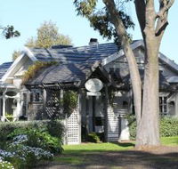 Holmwood Guest House - New Castle Tourism