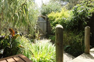 Holmwood Guest House - New Castle Tourism 6