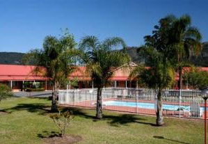 Gloucester Country Lodge - New Castle Tourism 0