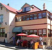 Jamison House And The Rooster Restaurant - New Castle Tourism