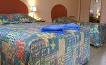 Yamba Twin Pines Motel - Yamba - Newcastle Accommodation 0